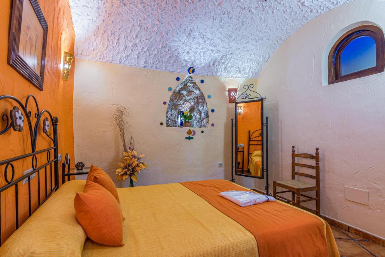 Гостьовий будинок Cazorla Casas Cueva Hinojares Екстер'єр фото